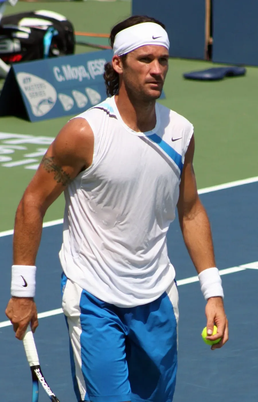 The Carlos Moyá card