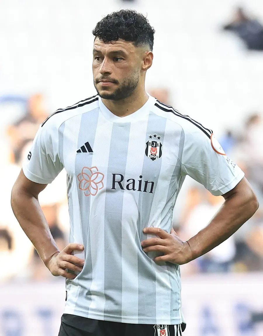 The Alex Oxlade-Chamberlain card