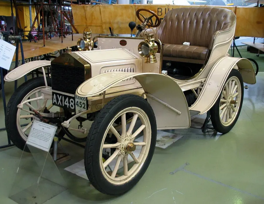 The Rolls-Royce 10 hp card