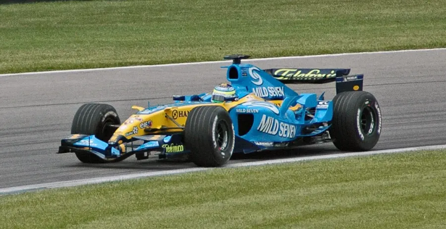 The Renault R25 card
