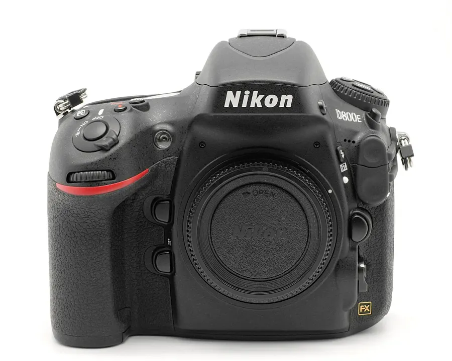 The Nikon D800 card