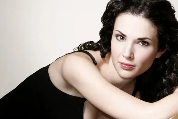 La carte Laura Mennell