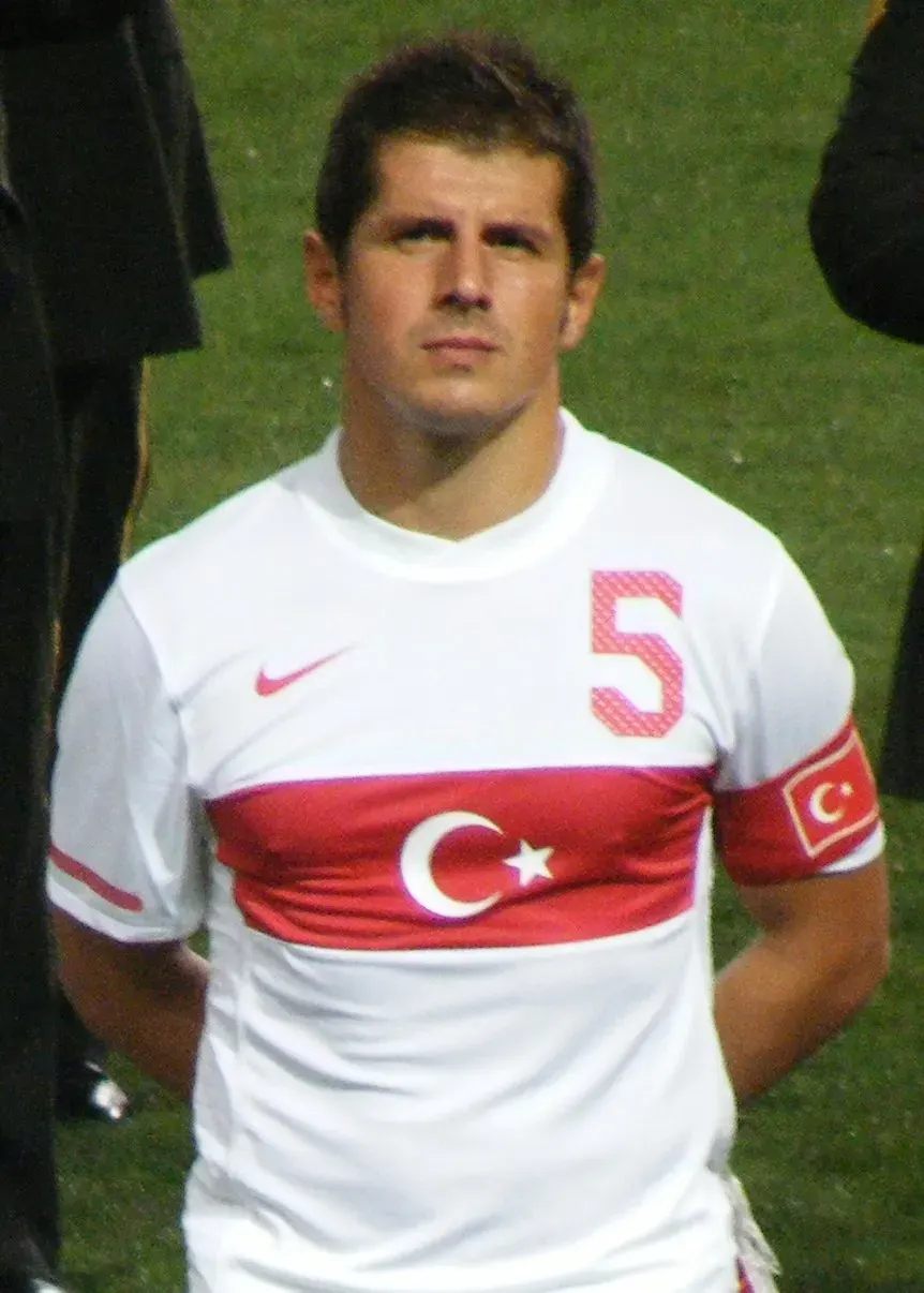 The Emre Belözoğlu card