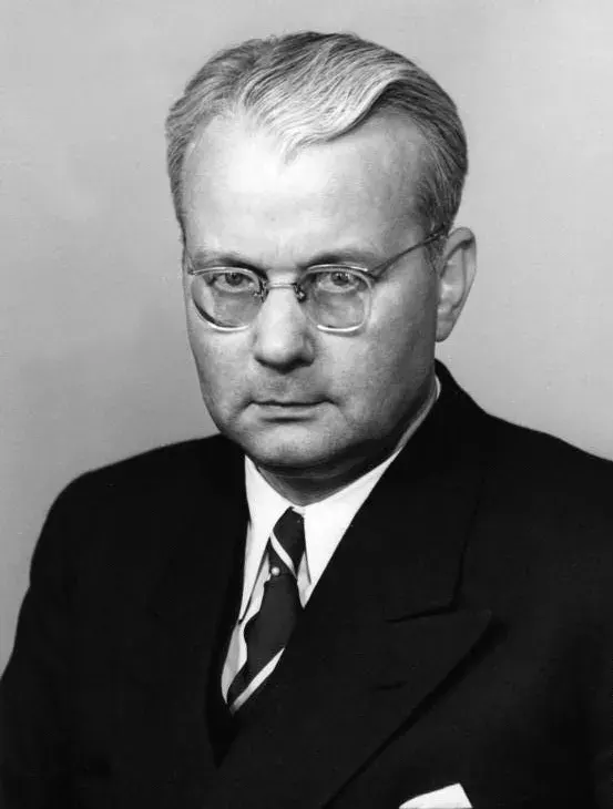 The Franz Blücher card
