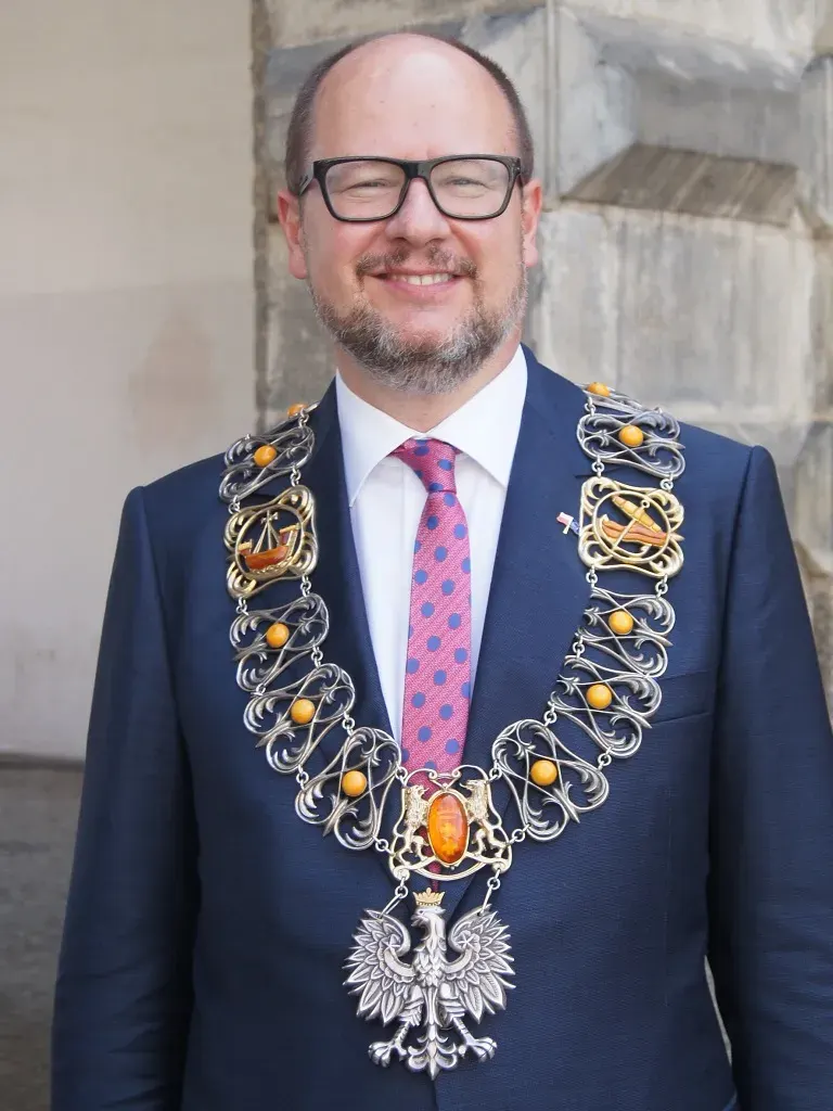 The Paweł Adamowicz card