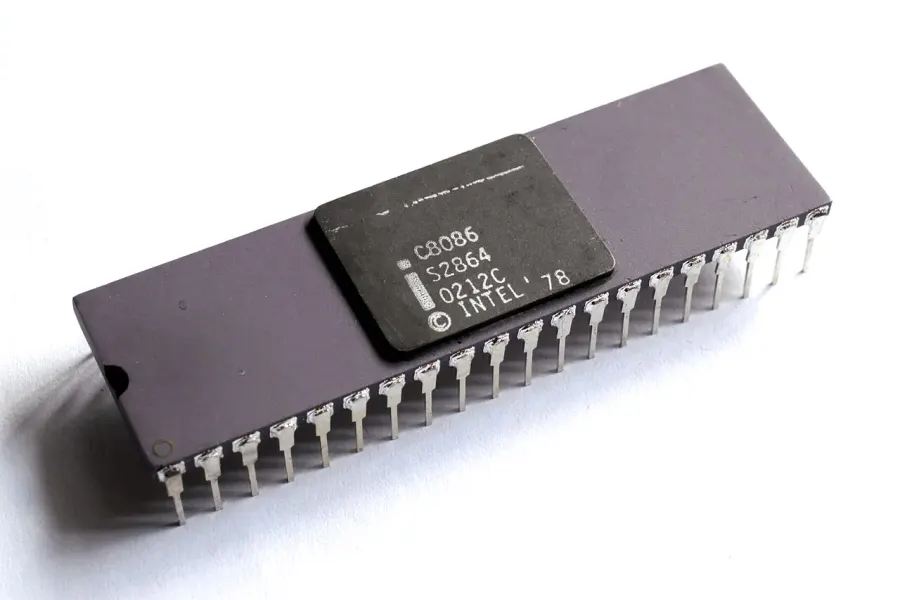 The Intel 8086 card