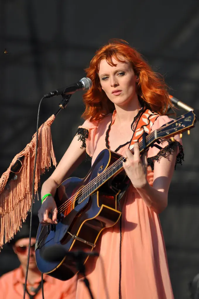 The Karen Elson card