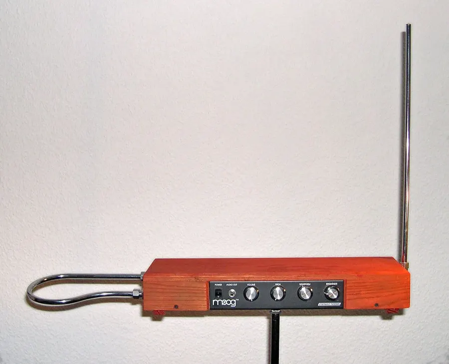 The Theremin card