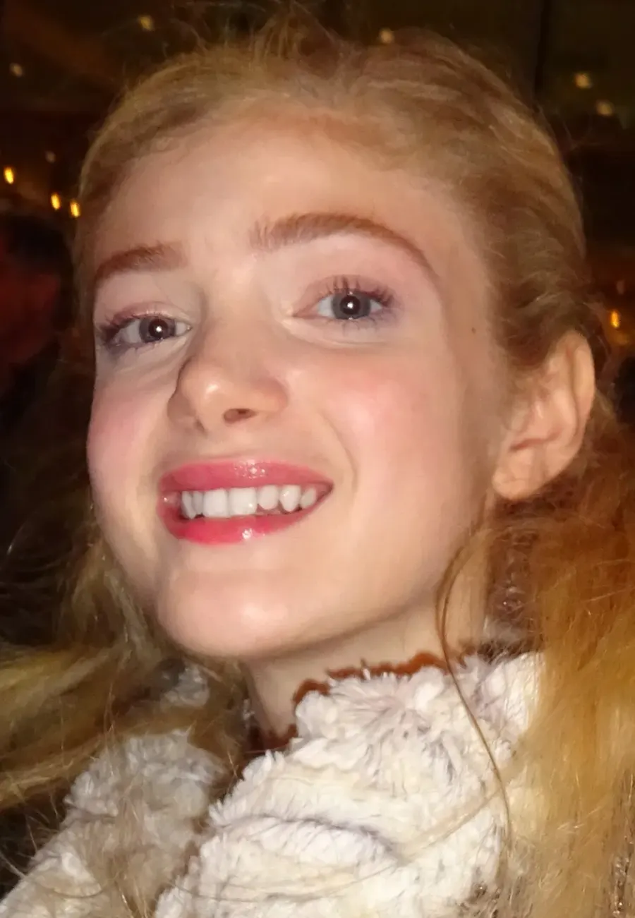 The Elena Kampouris card