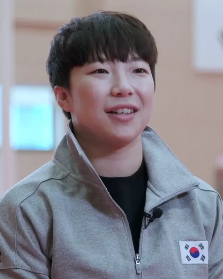 The Jeong Bo-kyeong card