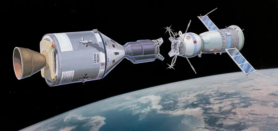 The Apollo–Soyuz card
