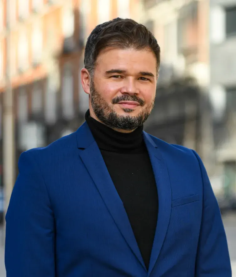 The Gabriel Rufián card