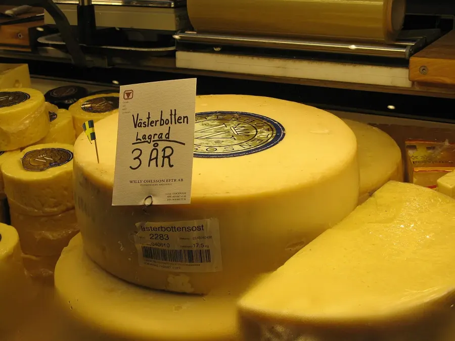 The Västerbotten cheese card