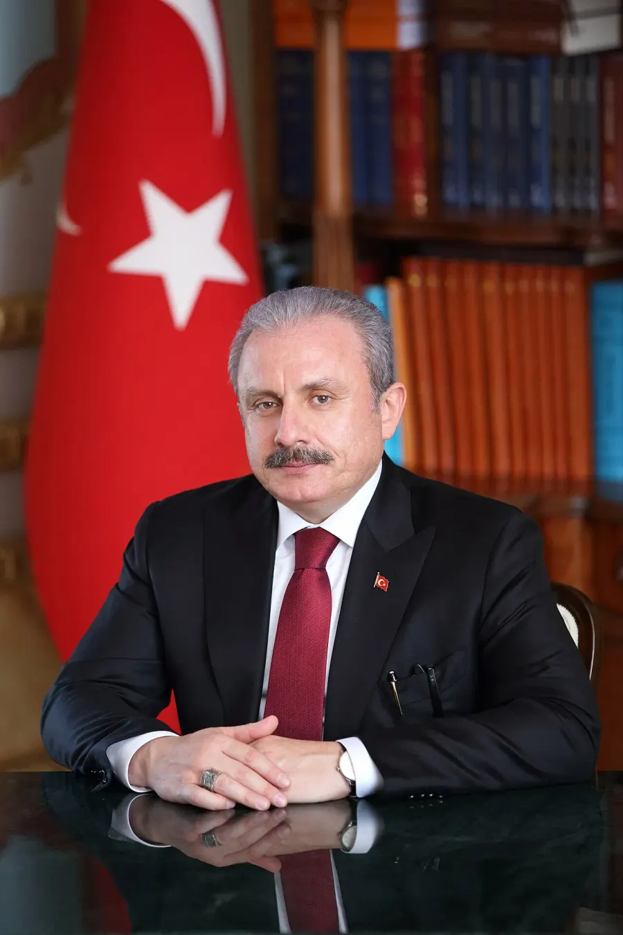 The Mustafa Şentop card