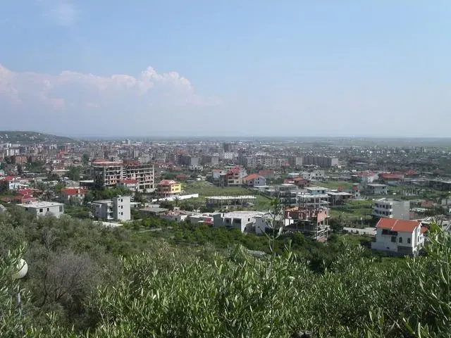 La carte Lushnjë