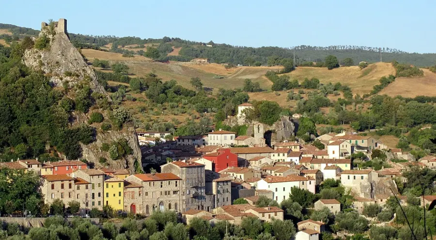 The Roccalbegna card
