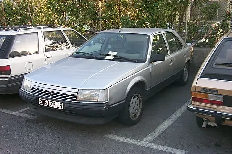 La carte Renault 25