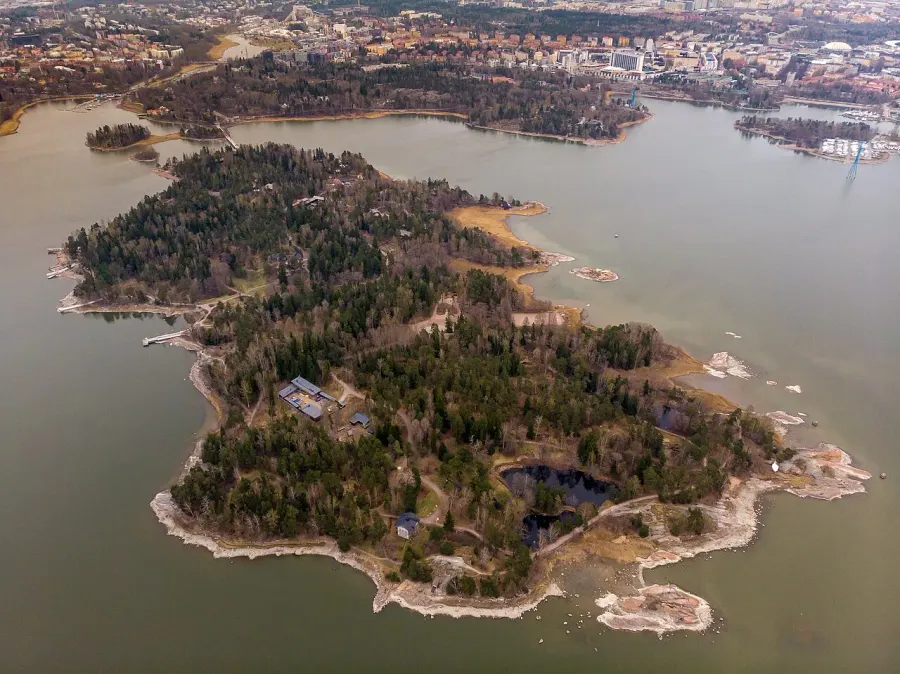 The Seurasaari card