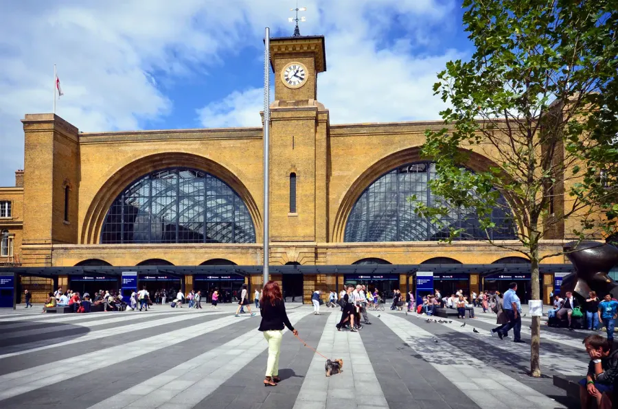 The London King's Cross railway station card