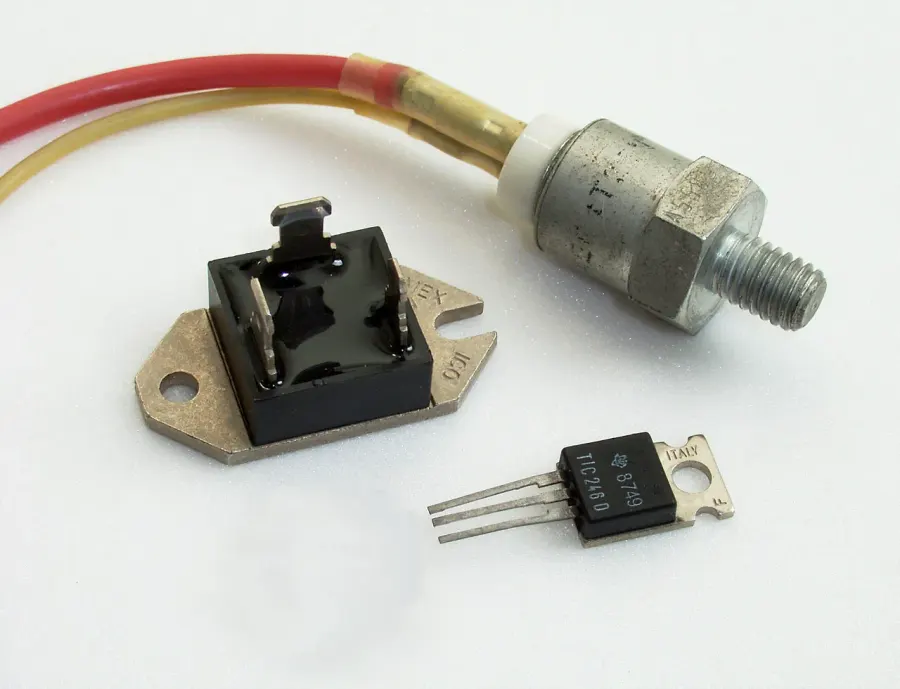 The TRIAC card