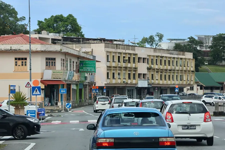 The Tutong card
