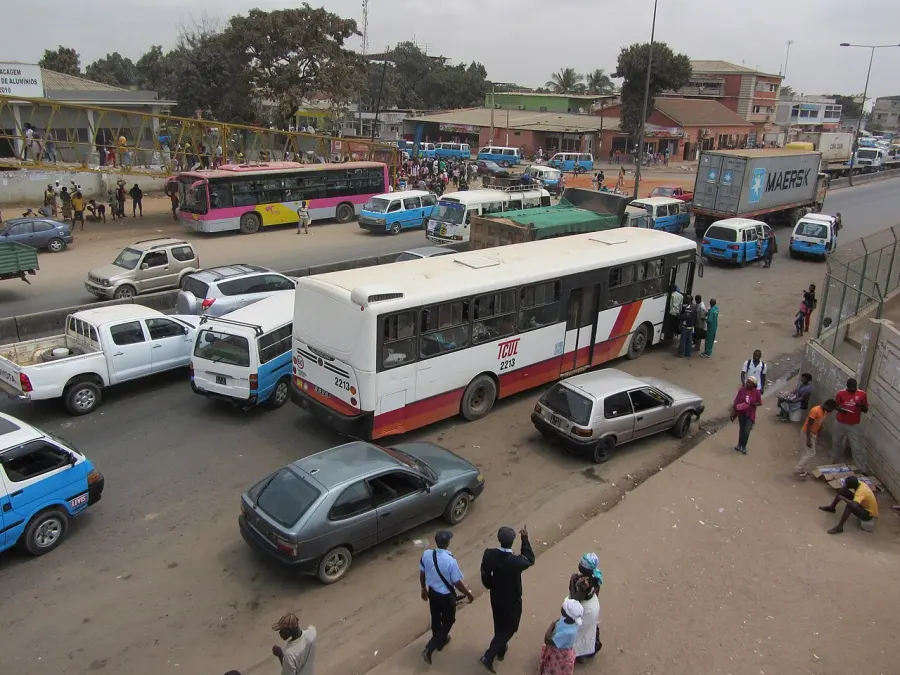 The Viana, Luanda card