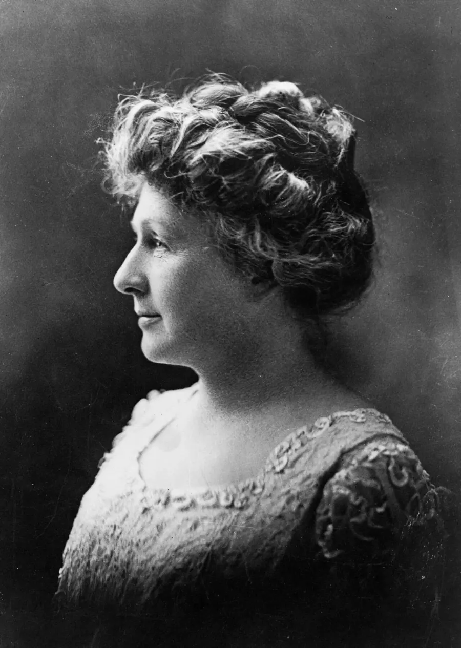 The Annie Jump Cannon card