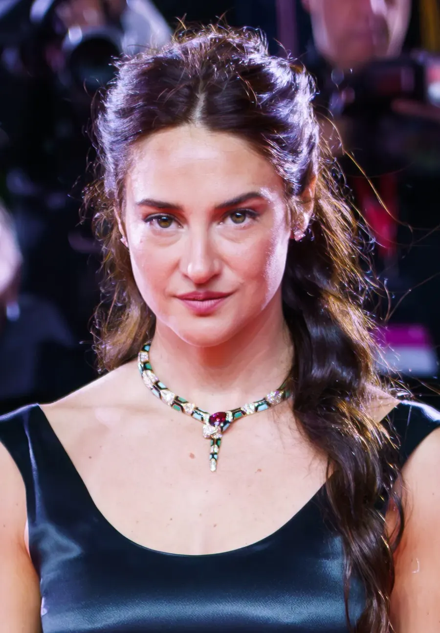 The Shailene Woodley card