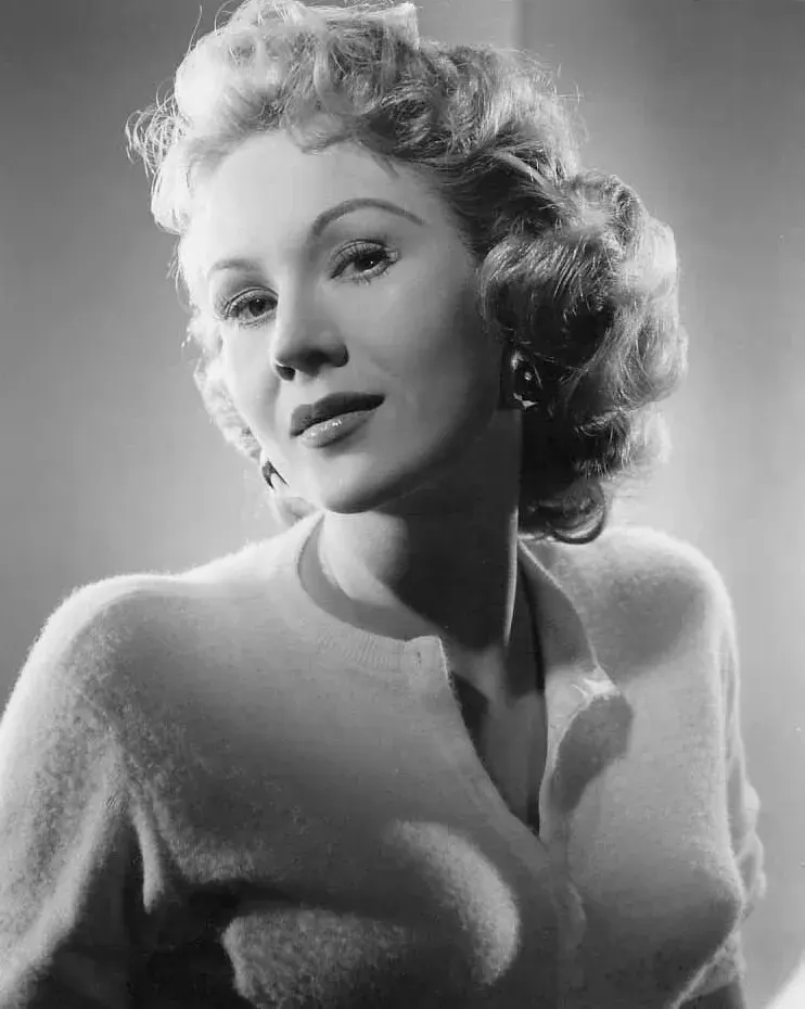 La carte Virginia Mayo