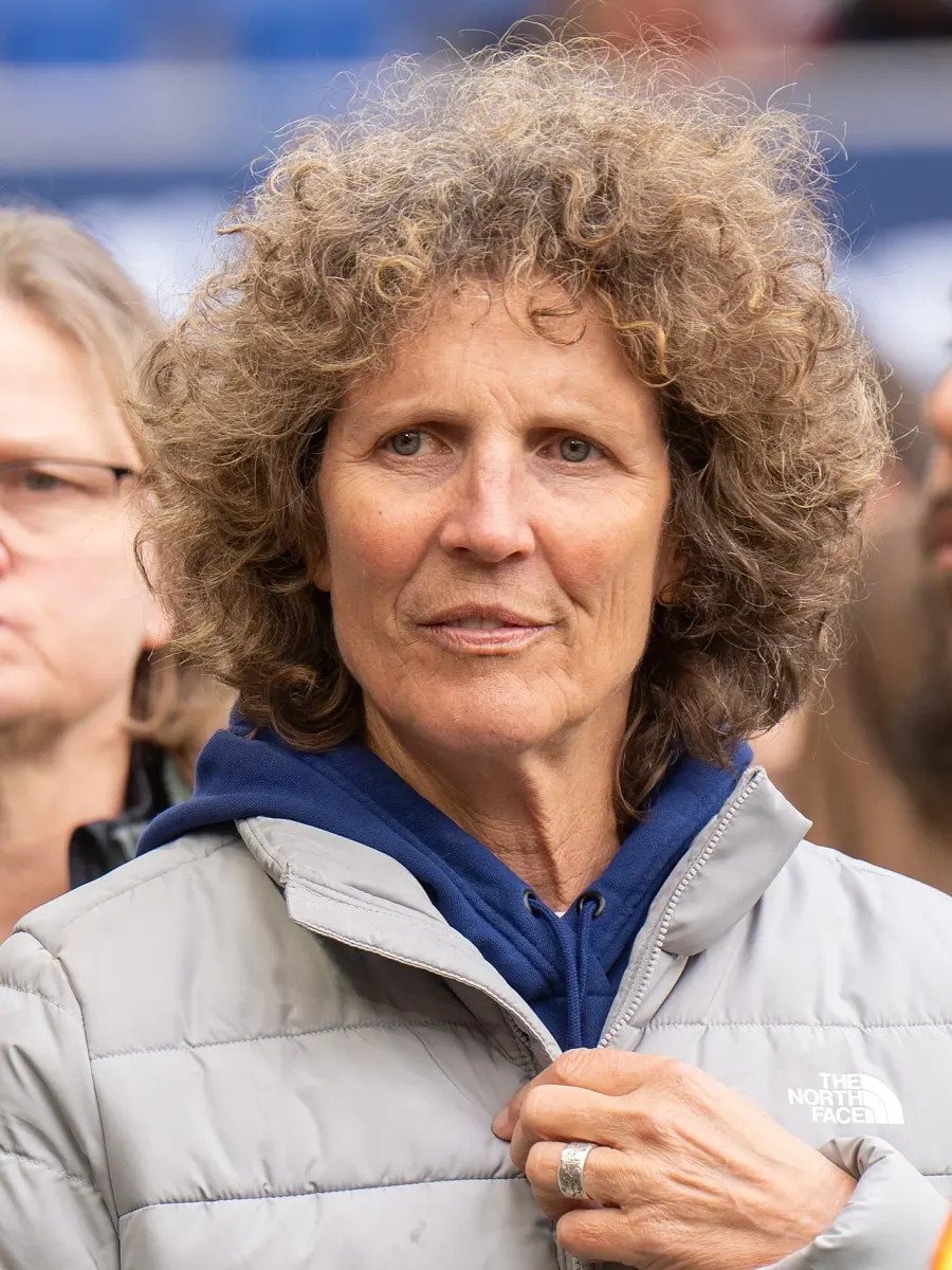 The Michelle Akers card