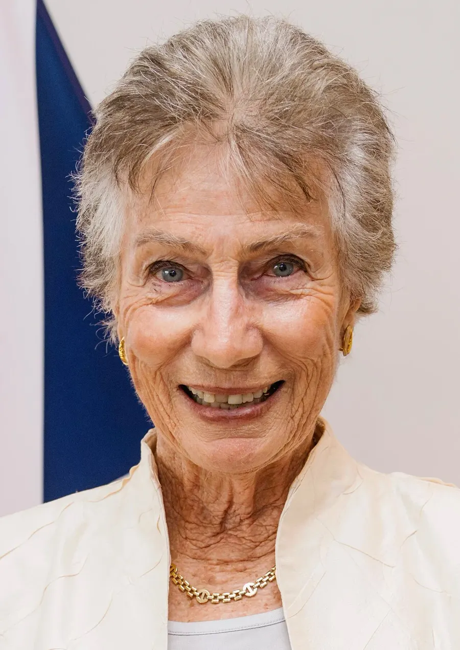 The Virginia Wade card