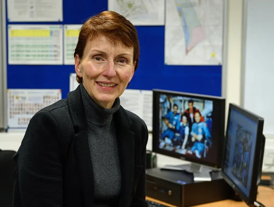 The Helen Sharman card