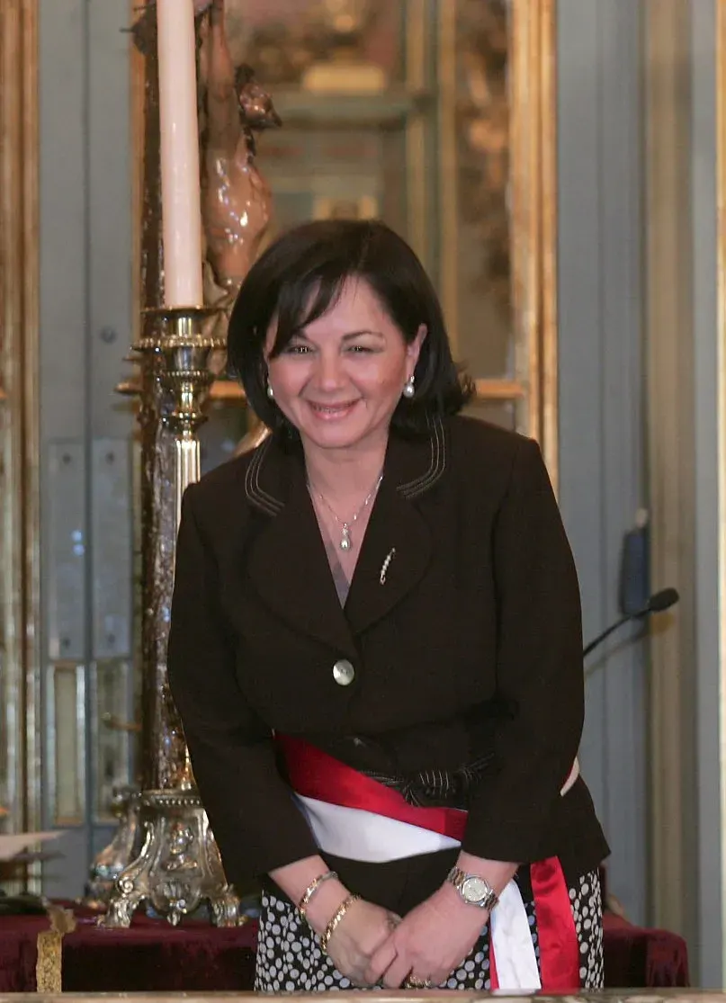 The Rosario Fernández card