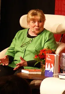 La carte Fay Weldon