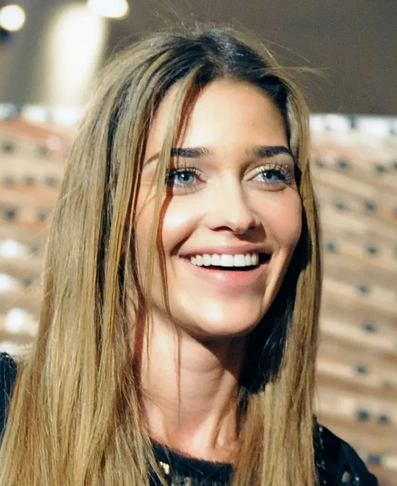 The Ana Beatriz Barros card