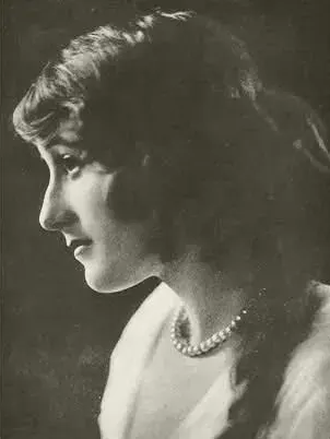 The Grace Darmond card