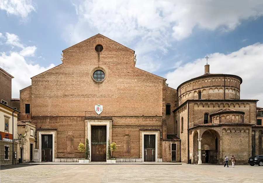 The Padua Cathedral card