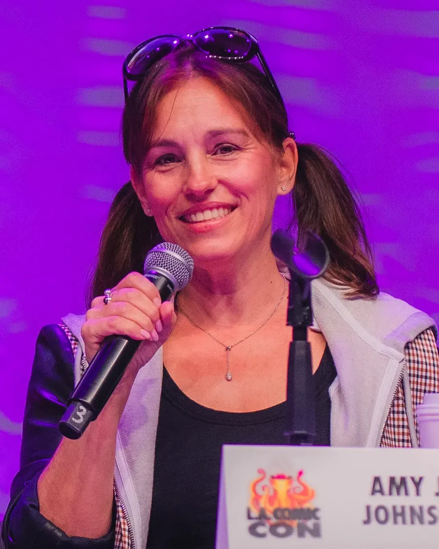 La carte Amy Jo Johnson