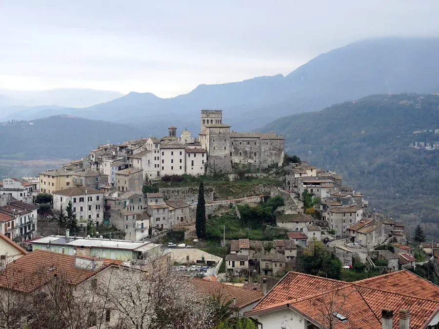 La carte Roviano