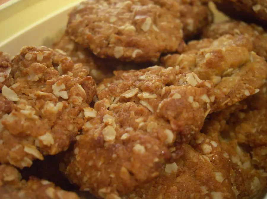 The Anzac biscuit card
