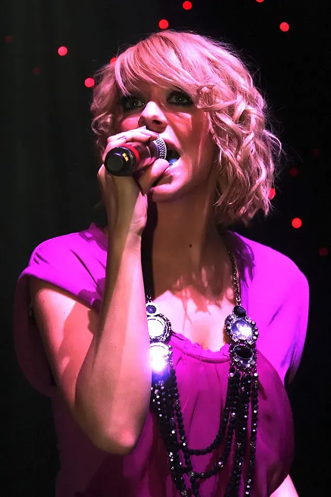La carte Liz McClarnon