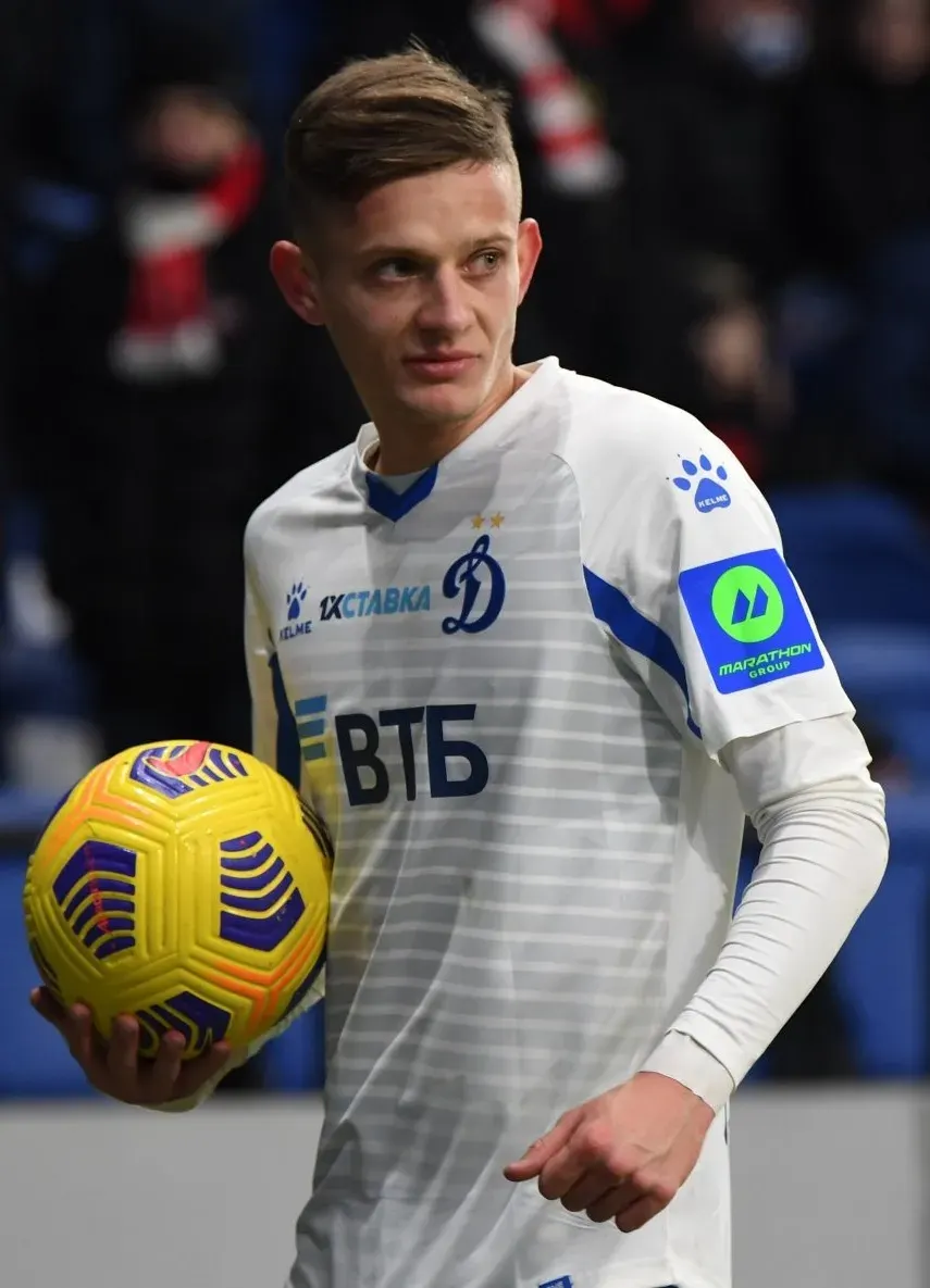 La carte Sebastian Szymański