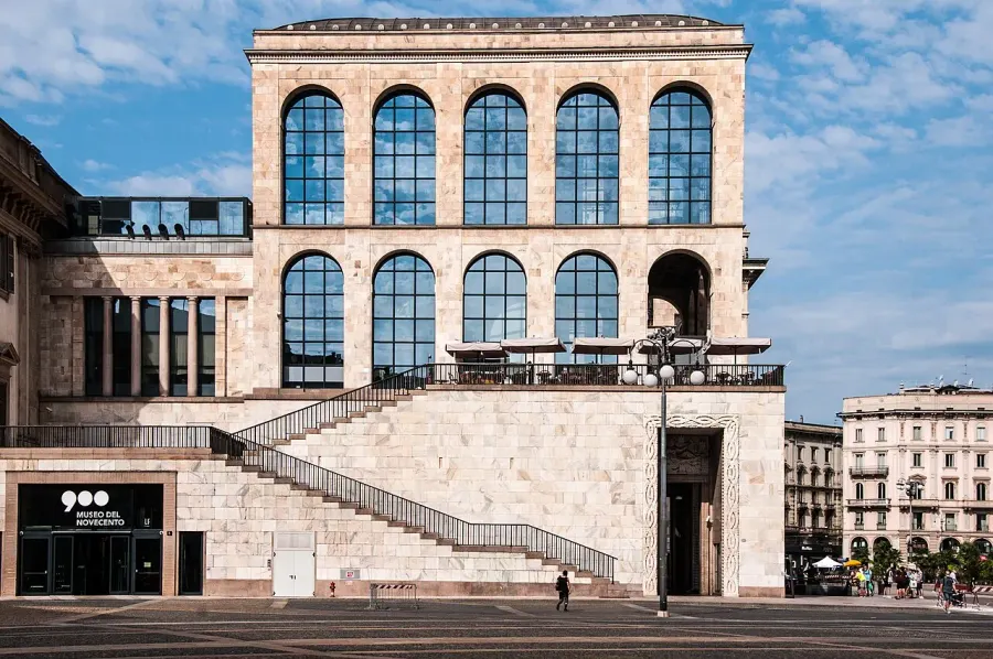 The Museo del Novecento card