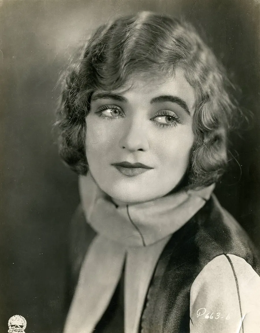 La carte Constance Bennett