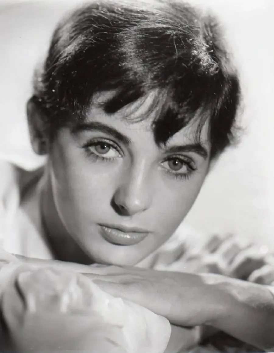 La carte Millie Perkins
