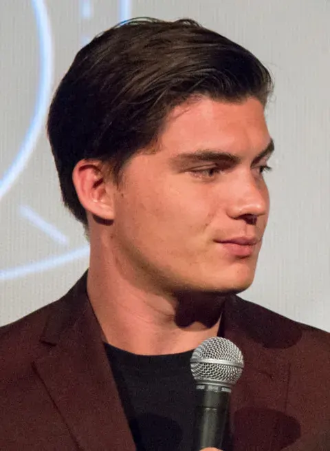 The Zane Holtz card