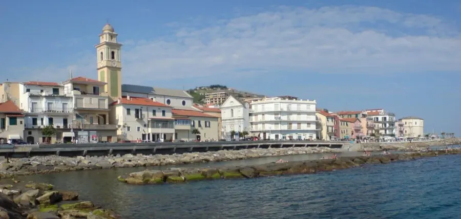 The Santo Stefano al Mare card
