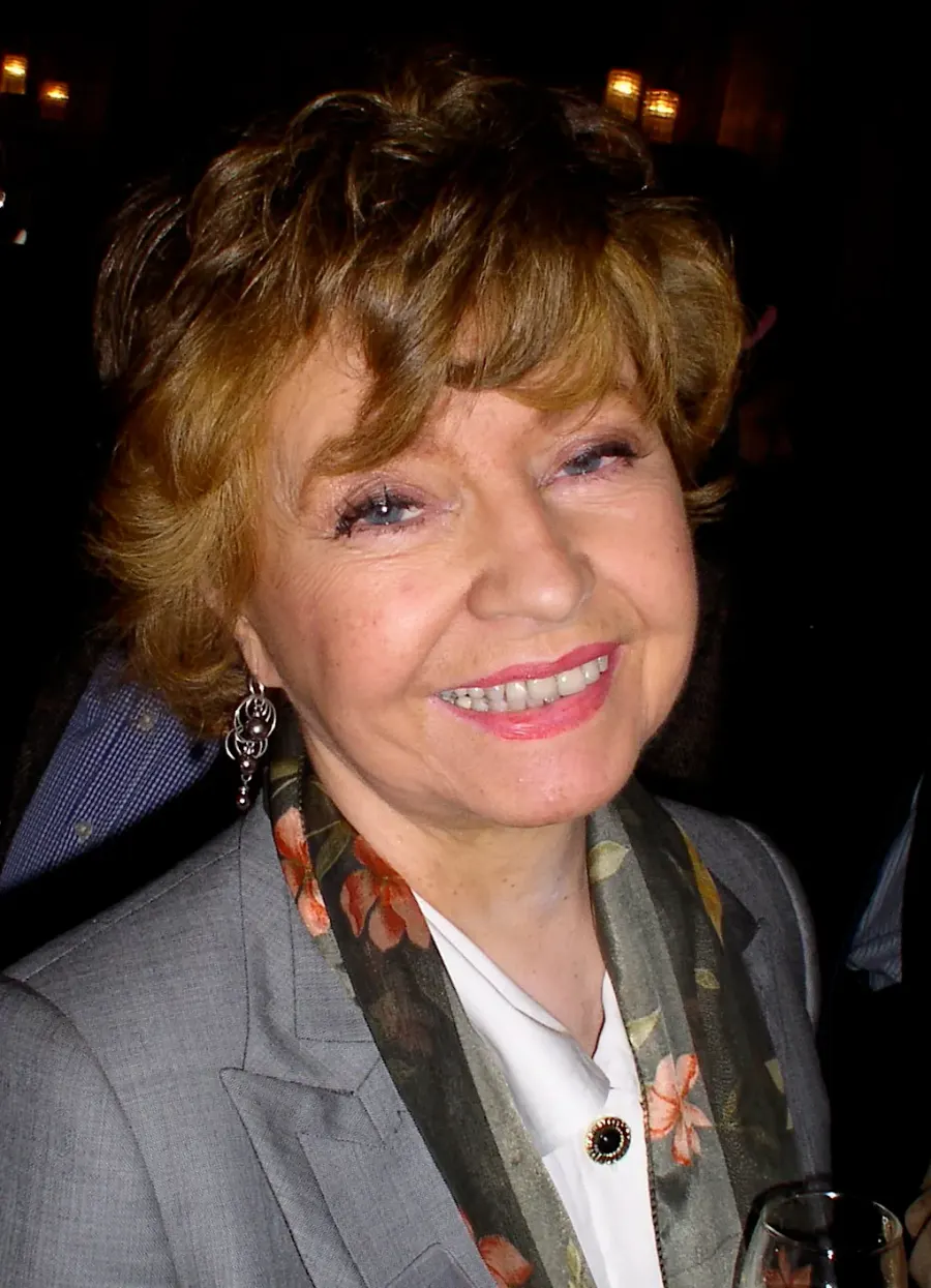 The Prunella Scales card