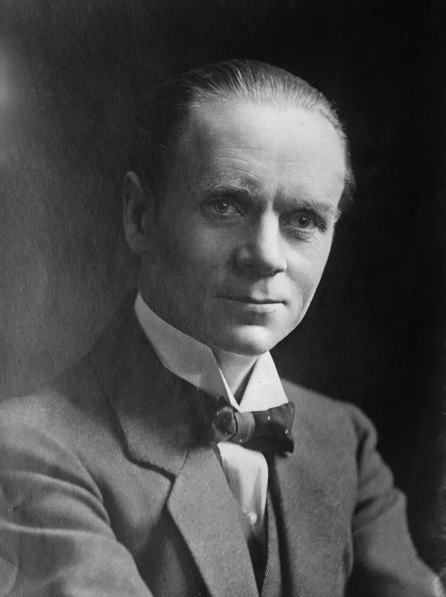 The Norman Angell card