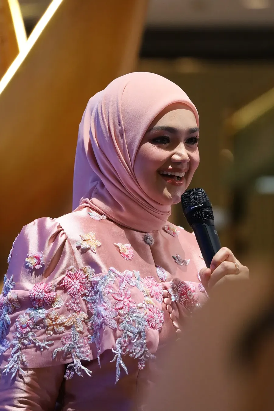 The Siti Nurhaliza card